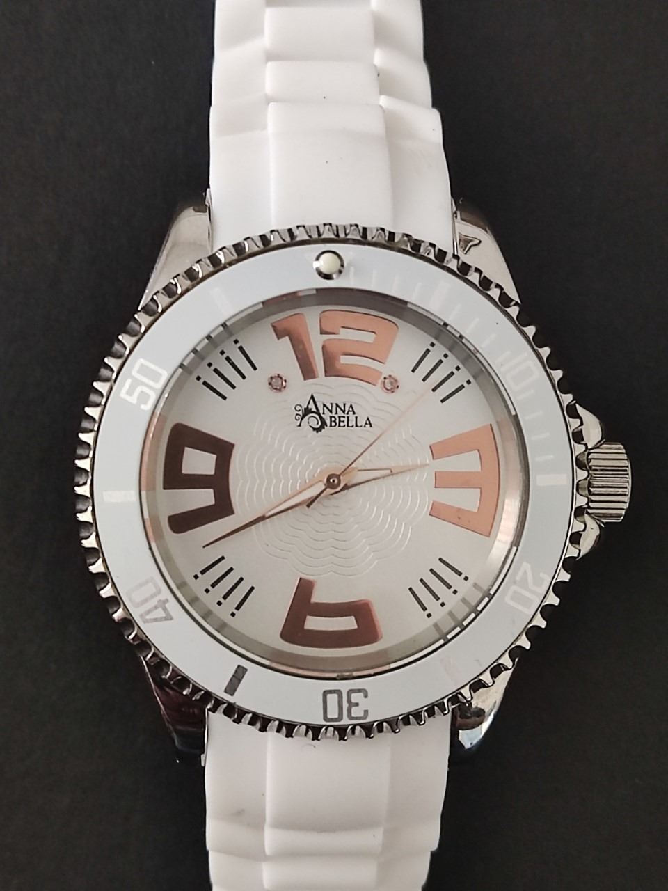 A Diamond stainless steel Annabella watch. NEW in full working order. S3857G, with replacement box. - Image 2 of 3