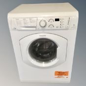 A Hotpoint Aquarius plus 7kg washing machine