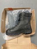 A pair of Goliath safety boots size 13 b