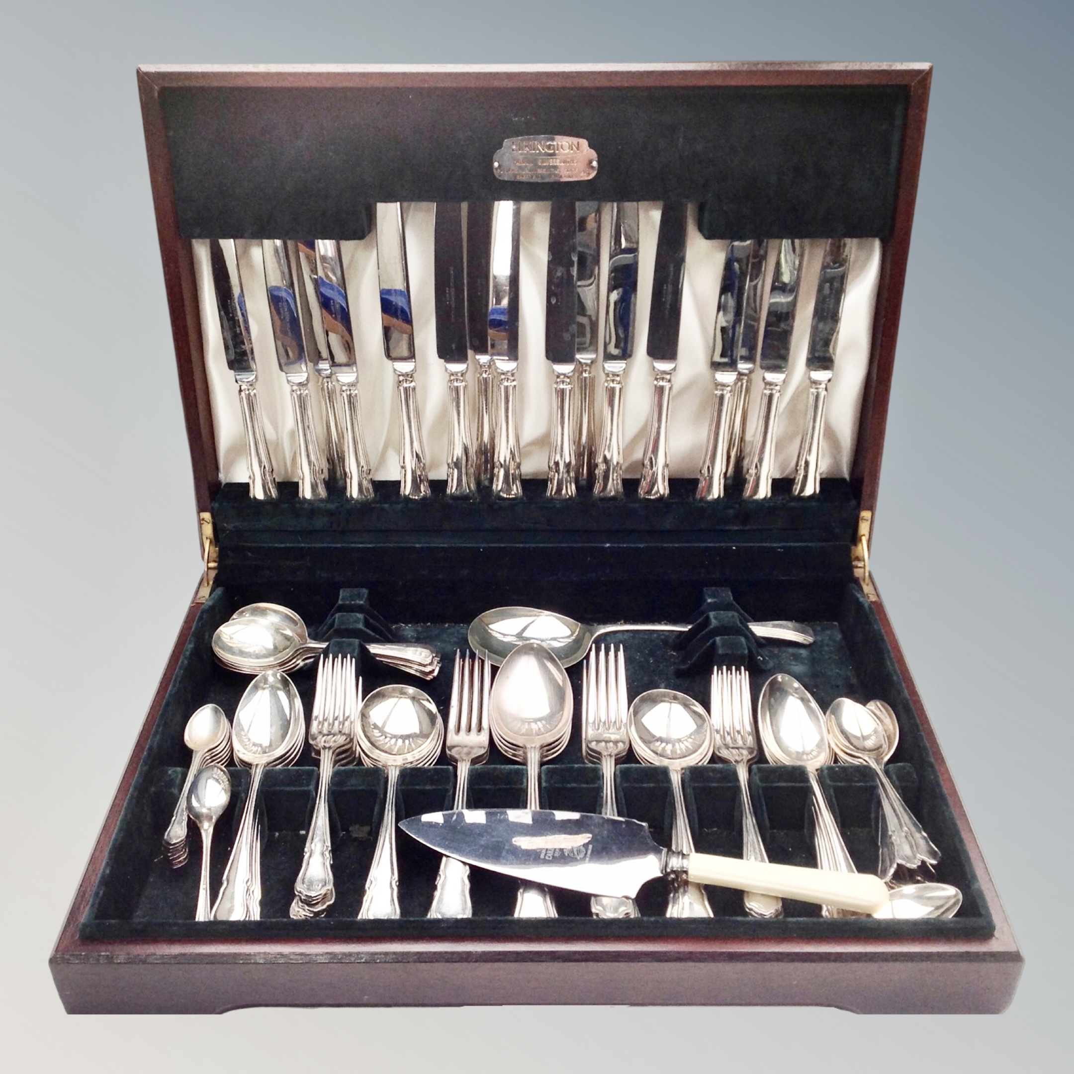 A canteen of Elkington plated cutlery together with an antique mahogany box of fish cutlery. - Image 2 of 2