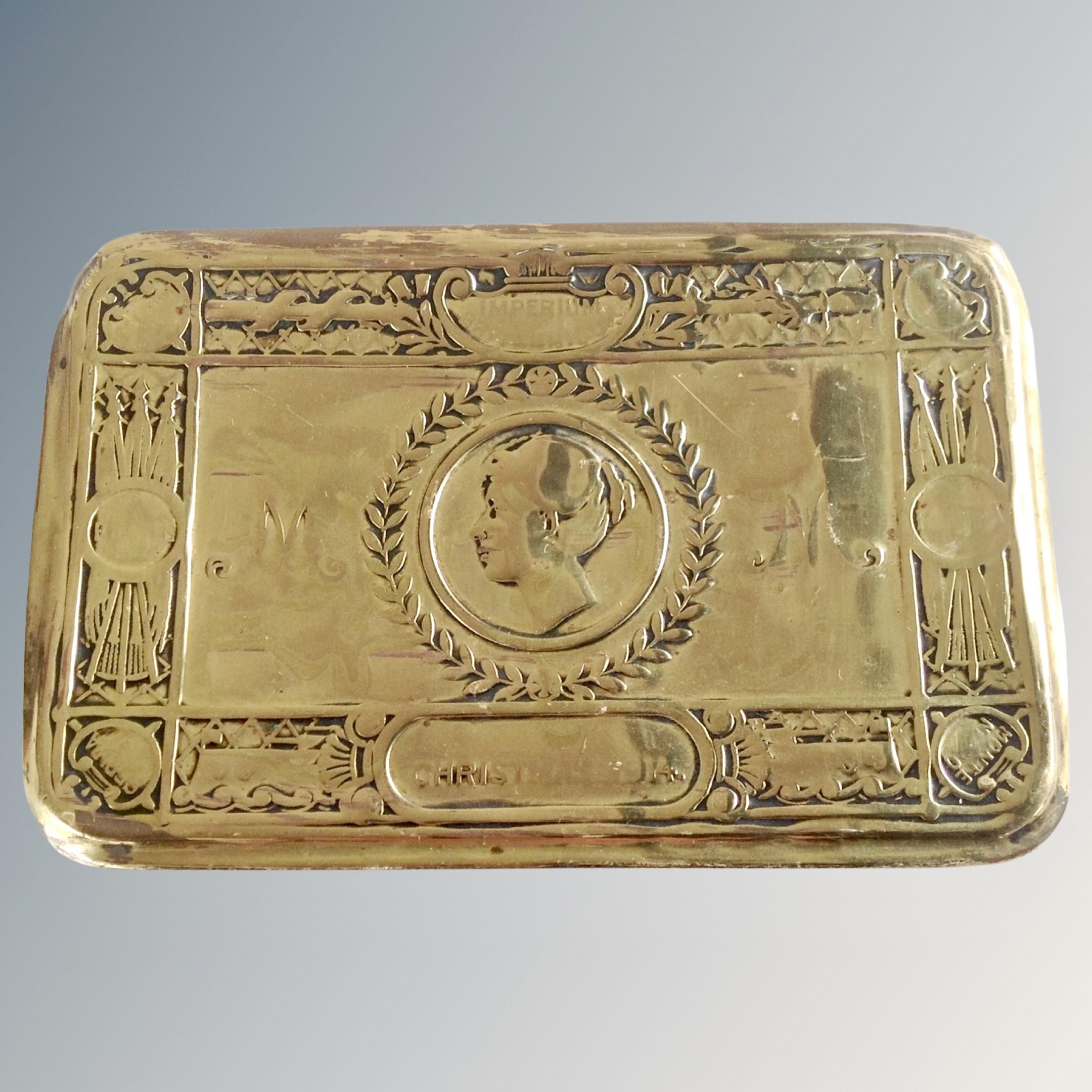 A Princess Mary Christmas 1914 brass tin