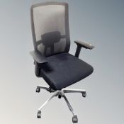 A Duwinson fabirc and mesh adjustable office armchair