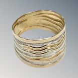 A yellow gold three tone ring, 1.6g.