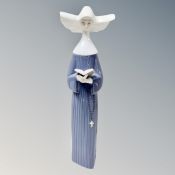 A Lladro figure - Prayerful Moment no. 5500.