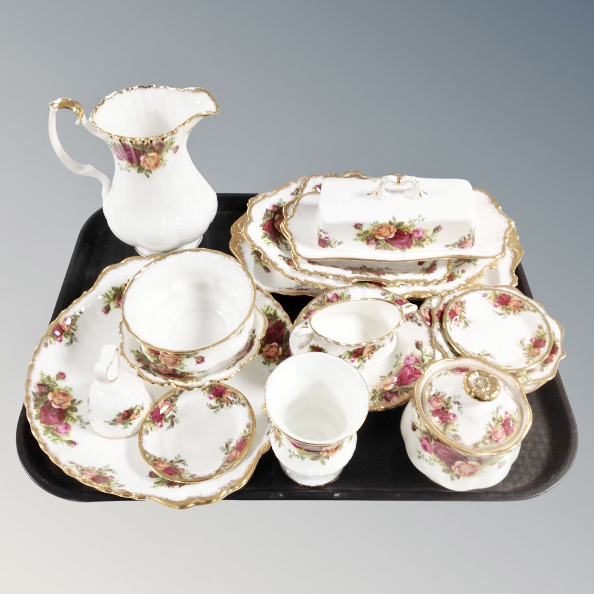 A tray of eighteen pieces of Royal Albert Old Country Roses cabinet china, tea china,
