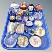 A tray of glass crystal and perspex paperweights,
