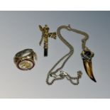 A collection of silver and white metal jewellery (Q)