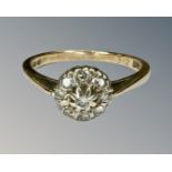 An 18ct yellow gold diamond cluster ring, size M, 2.4g.