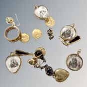 A quantity of costume jewellery