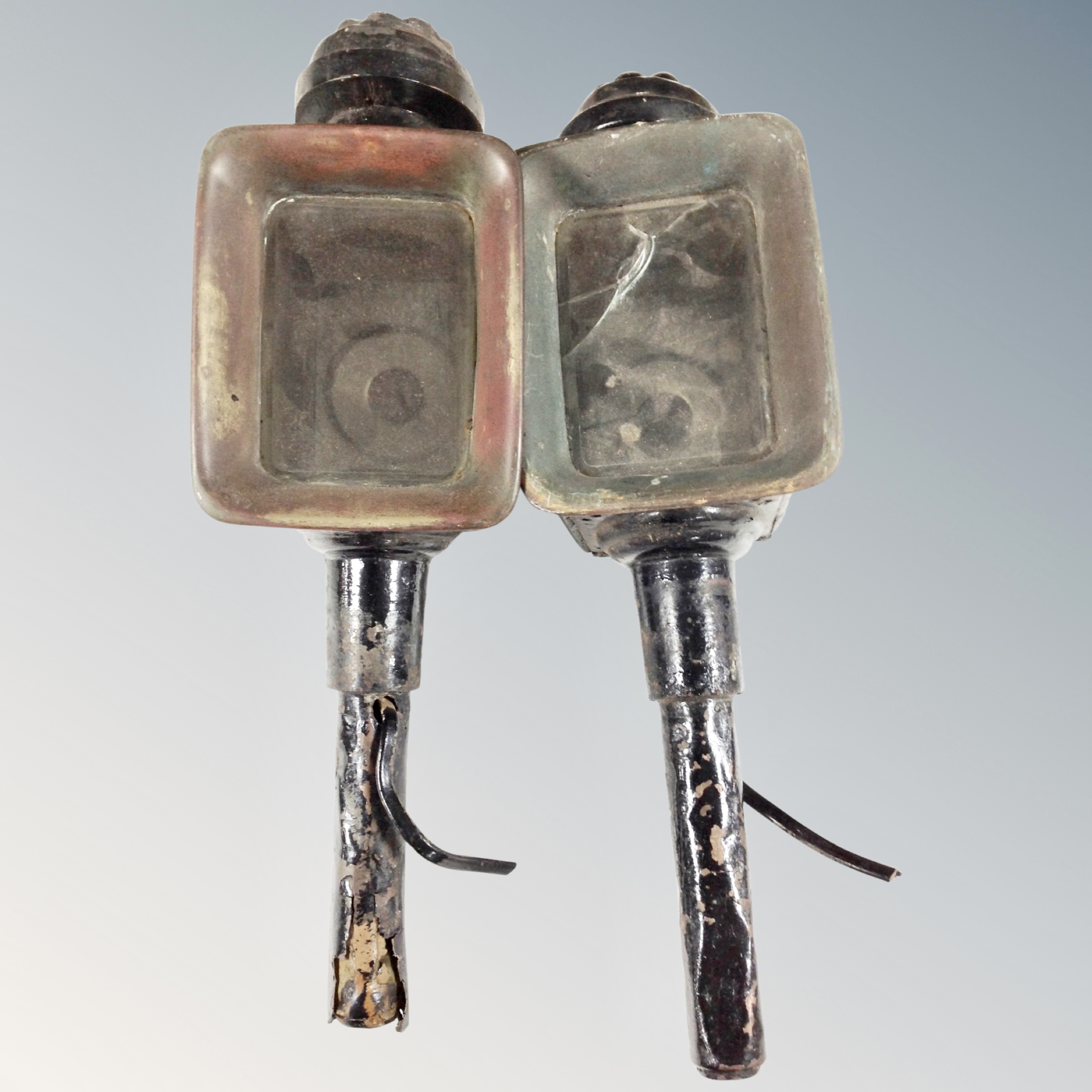 A pair of coach lamps