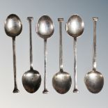 A set of six Art Deco teaspoons, Sheffield 1923.
