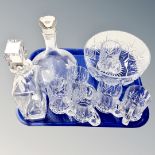 A tray of glass ware, six crystal tankards, fruit bowl,