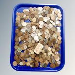 A tray of 19th and 20th century English and Foreign coins together with a 10 Shilling bank note