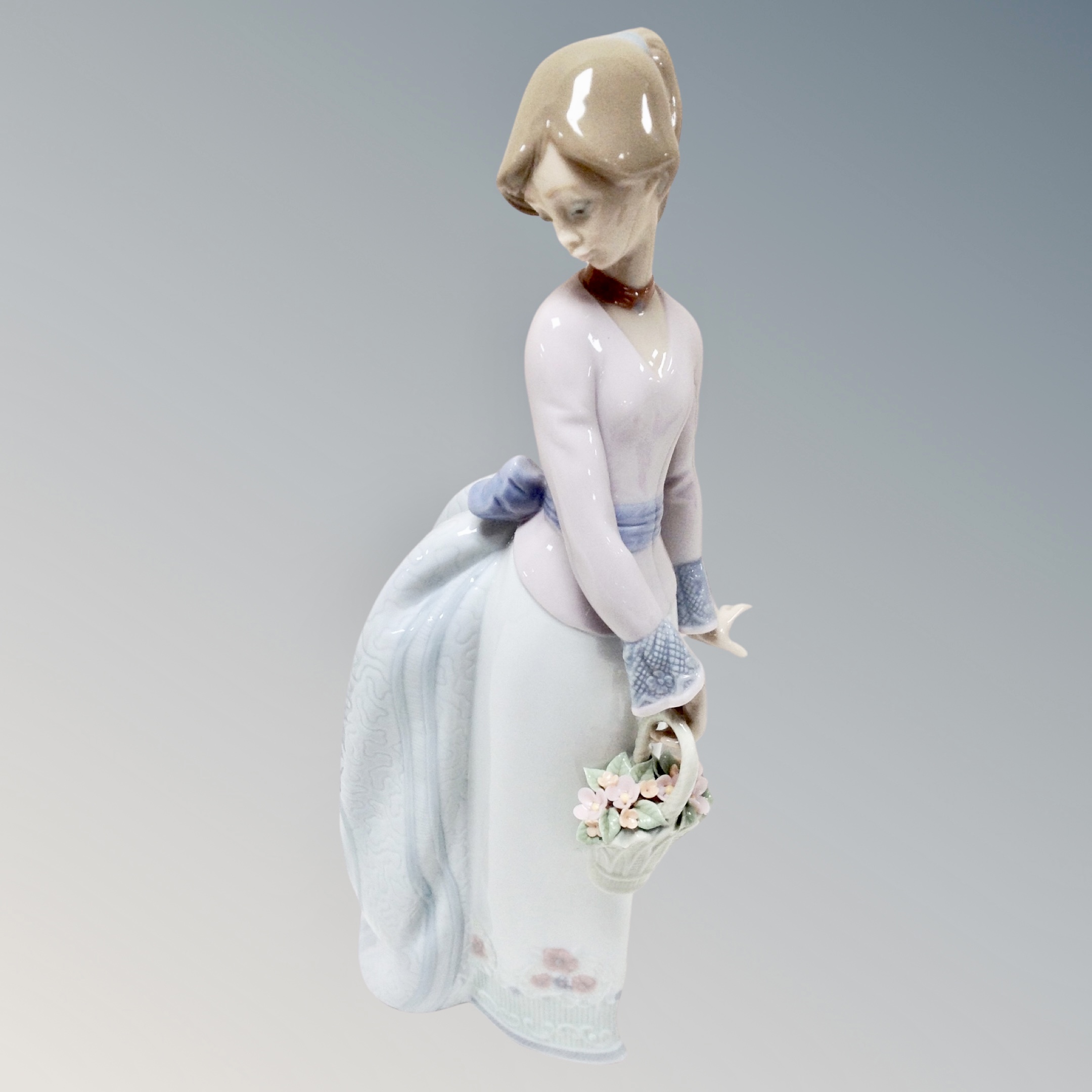 A Lladro figure - Basket of Love 7622,