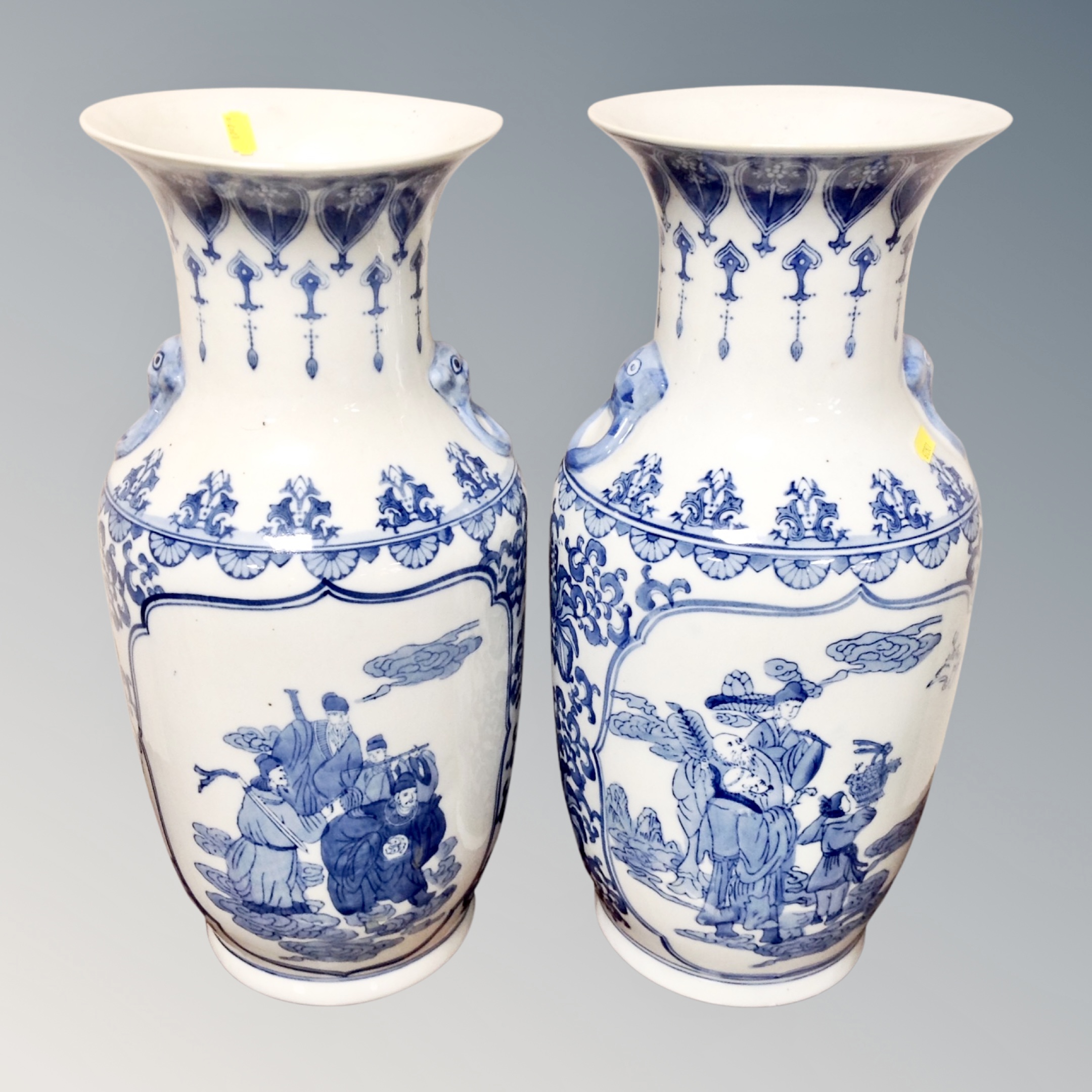 A pair of 20th century Chinese blue and white porcelain vases,