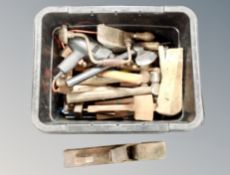 A box of assorted vintage wood working tools including planer, brace, hammers etc.