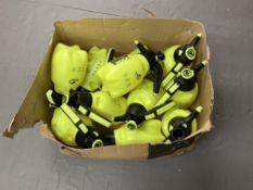 Ten plastic industry urgo 2000 spray bottles.