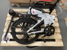 A Samebike folding power assisted bicycle model 20LVXD30-11 with key, charger.