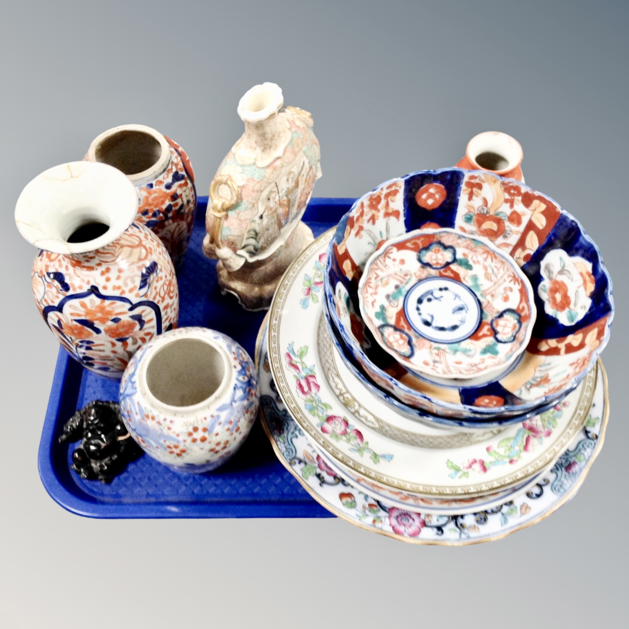 A tray of Japanese Imari export earthen ware, satsuma vase,