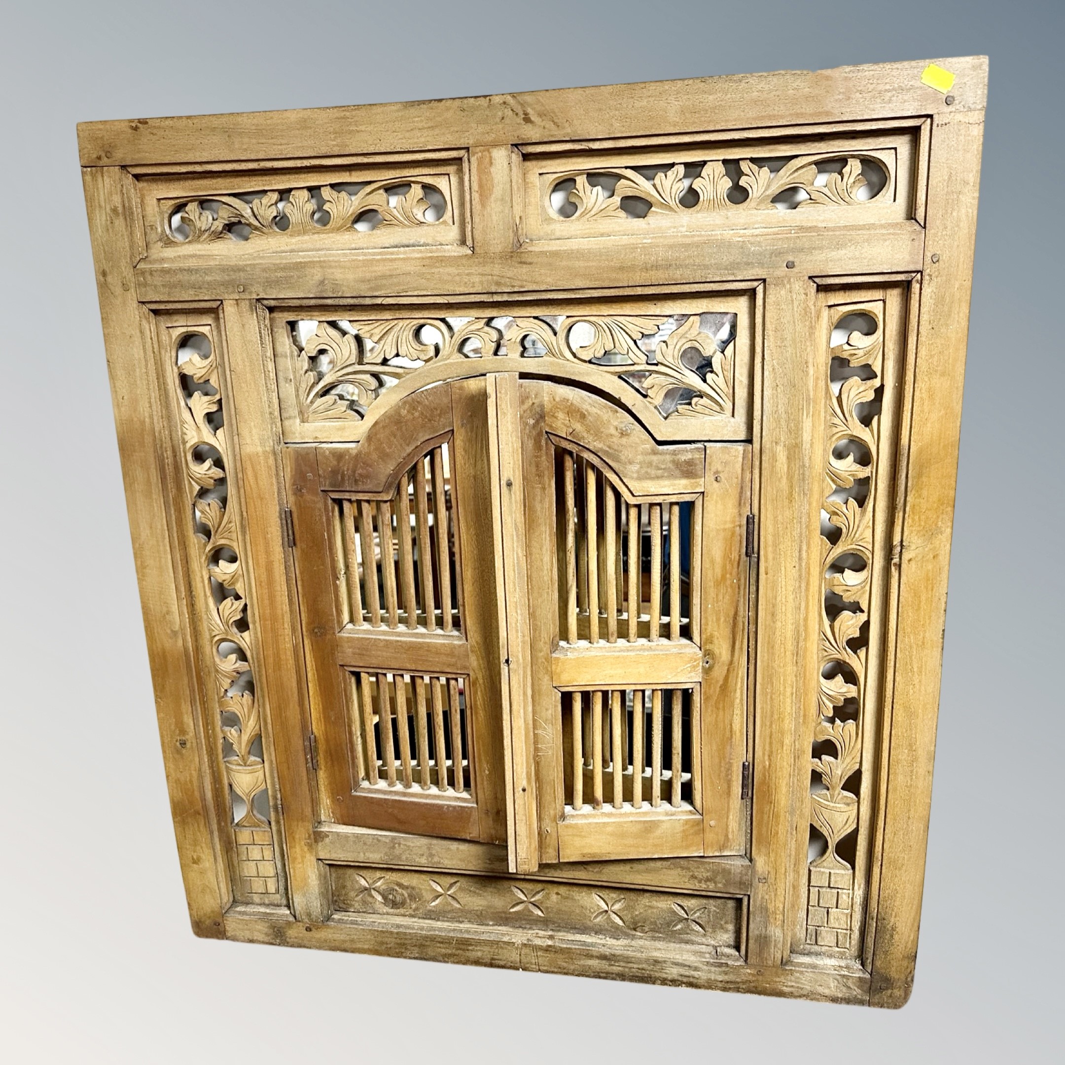 A carved Eastern mirror with shutter doors, - Image 2 of 2
