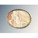 A 9ct gold cameo brooch, 57mm by 47mm. CONDITION REPORT: 15.