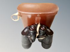 A pair of Carl Zeiss 10 x 50W binoculars in leather case