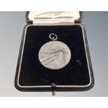 A 1938 Hunt Cup snooker medal