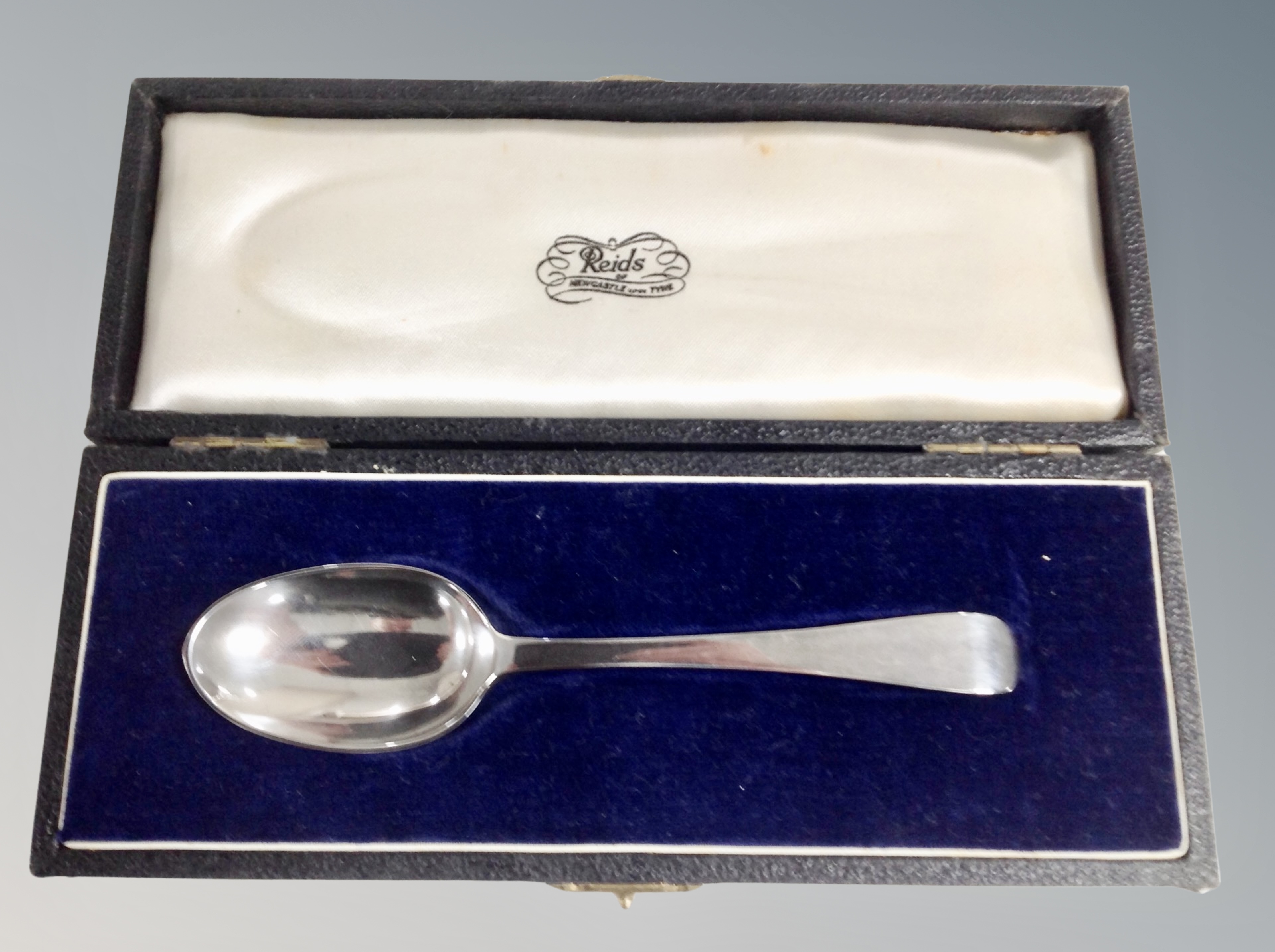 A silver teaspoon in Reids box together with further silver plated flatwares, - Image 2 of 2