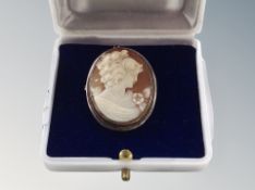 A silver cameo brooch