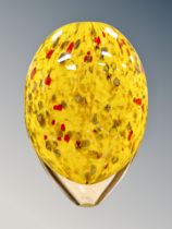 Peter Layton (Born 1937) A mottled yellow art glass vase, signed, height 23cm