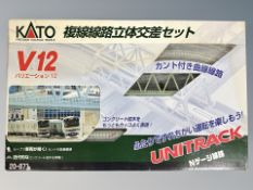 A Kato N scale V12 Unitrack 20-871 track set in box