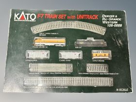 A Kato N scale F7 train set with unitrack Denver & Rio Grande Western 106-0008 in box