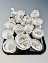 A collection of Wedgwood Kutani Crane porcelain