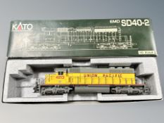 A Kato HO scale 37-2807 Union Pacific locomotive,