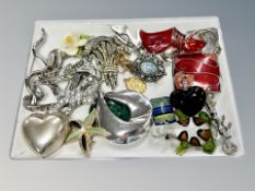 A small tray of collectables, frog glass pendant, pheasant enamelled brooch ,