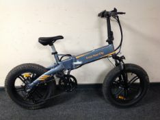 An A Dece Oasis folding fat tyre electric electric bike CONDITION REPORT: No charger,