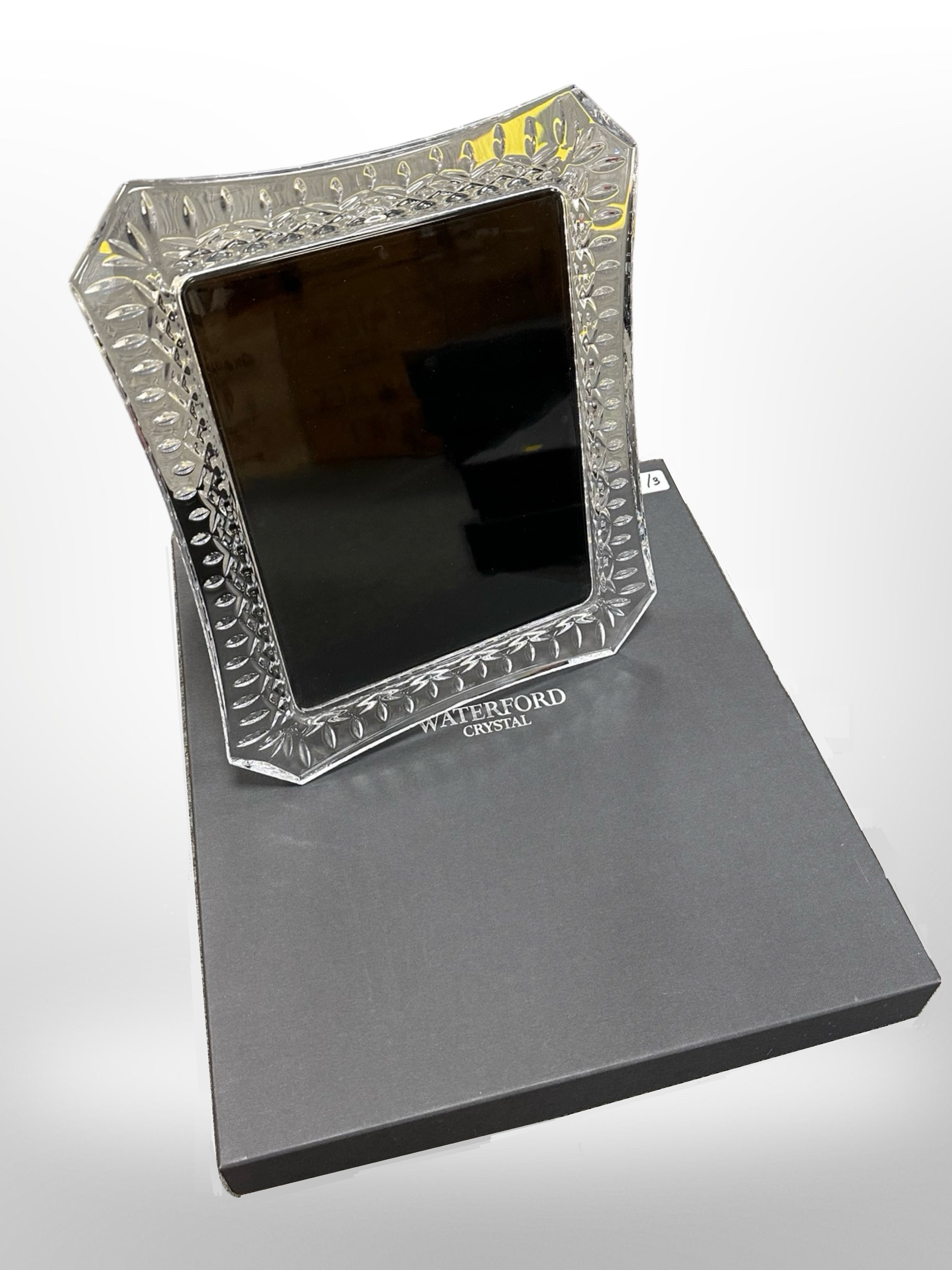 Three Waterford Crystal Lismore Cut Glass Photo Frame, 8" x 10" (20 x 25cm), reference 128019,