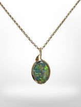A 9ct yellow gold necklace with opal pendant length 51 cm CONDITION REPORT: chain 4.