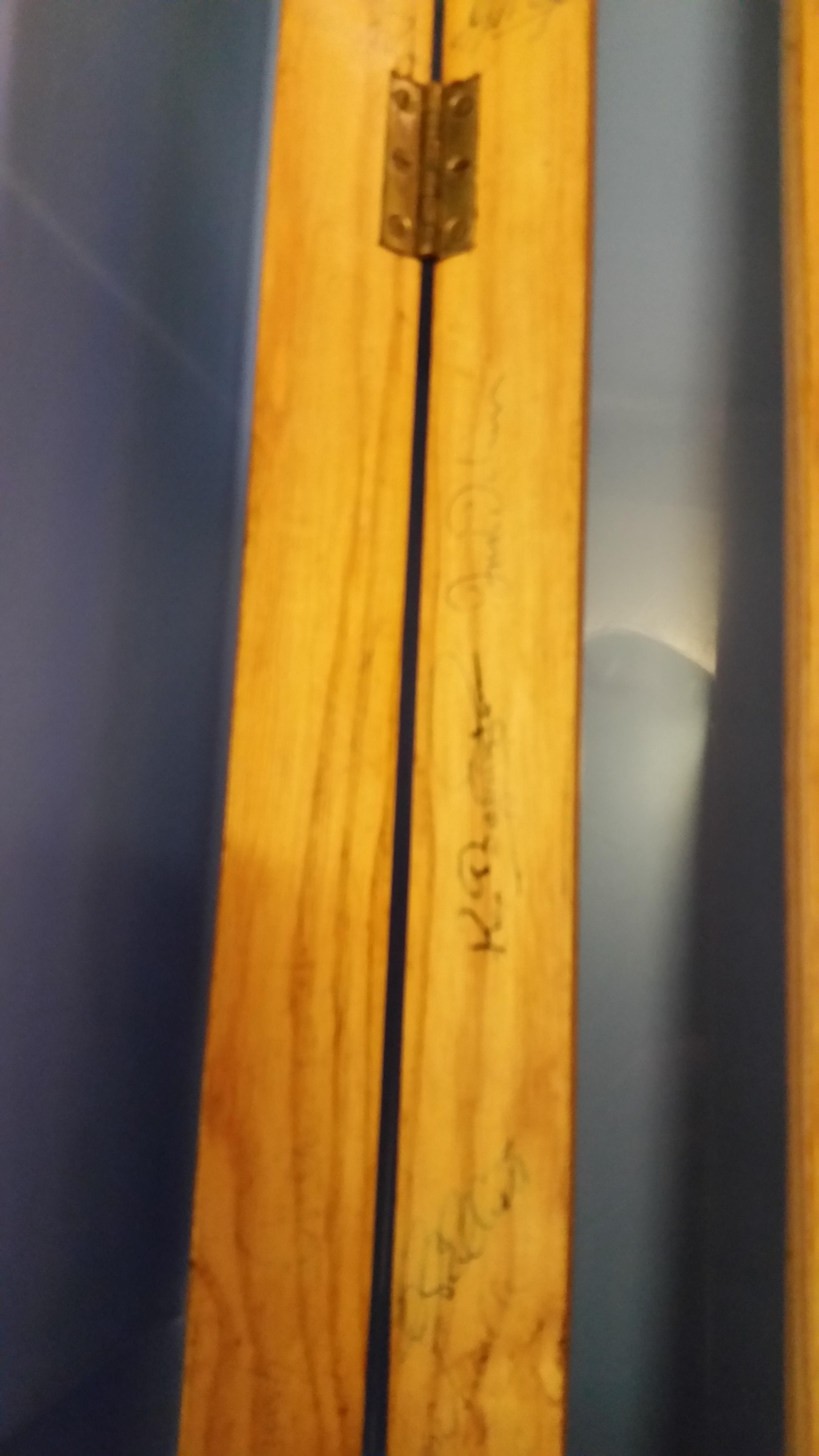 CRICKET, set of three signed split cricket stumps, inc. 1964 England (11 legible signatures) v - Image 3 of 6