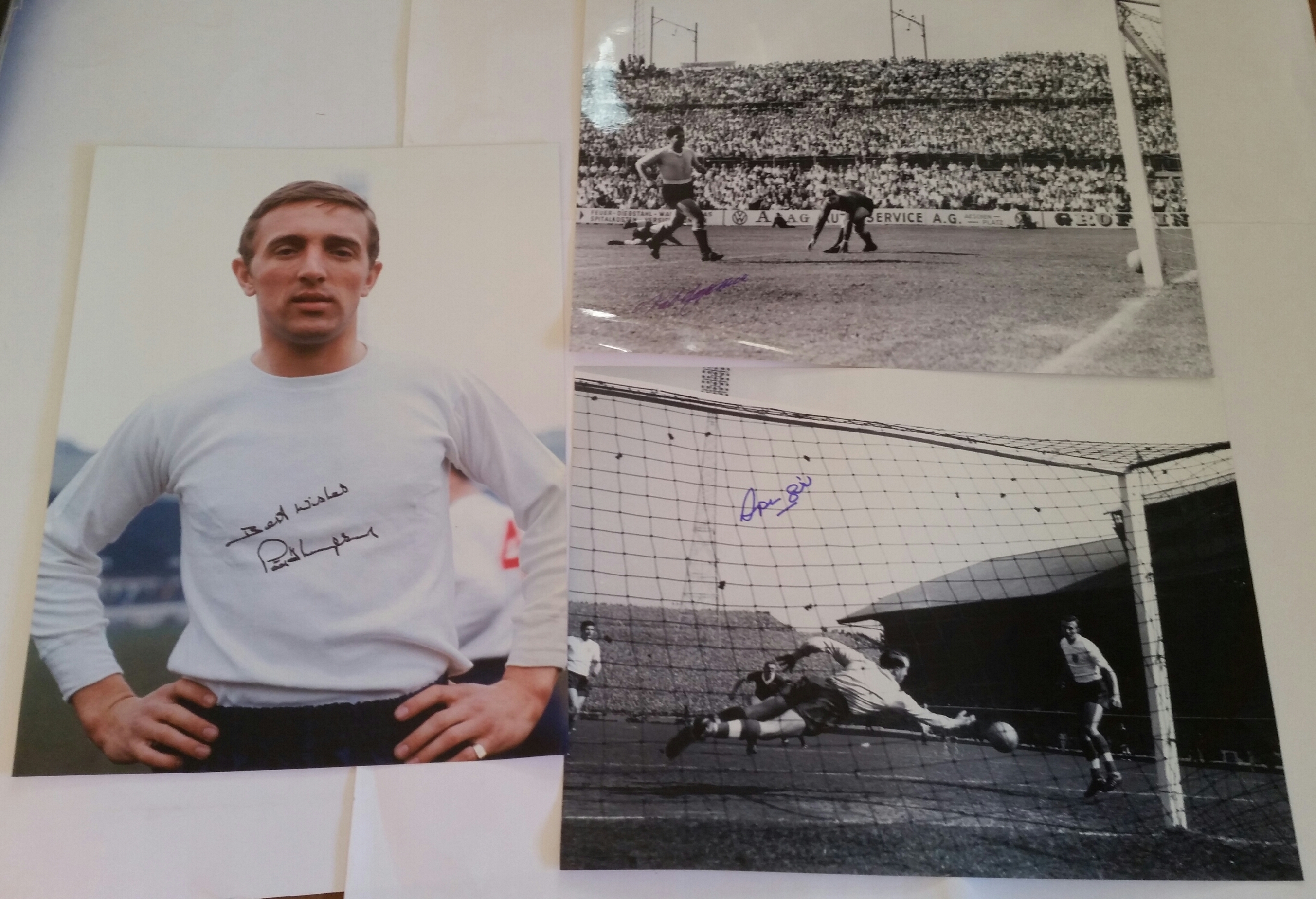 FOOTBALL, signed photos, inc. George Eastham, Nat Lofthouse, Peter Thompson, John Connelly & Ron