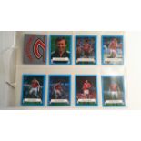 MERLIN, Team 90, Manchester United, numbers 166 to 180, sold with original wrapper neatly slit open,