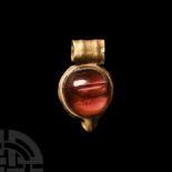 Roman Gold and Garnet Pendant