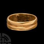 Tudor Gold Double-Banded Love Ring