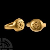 Late Medieval Gold Ring with Orb and Scrolls