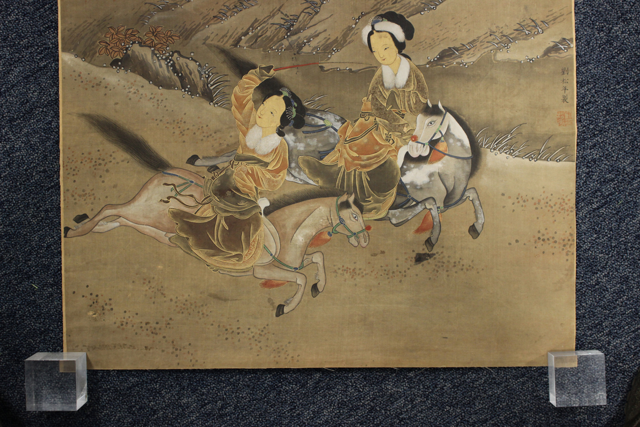 A Chinese watercolour painting on silk, 20th century, depicting figures on horseback in a winter - Image 9 of 49