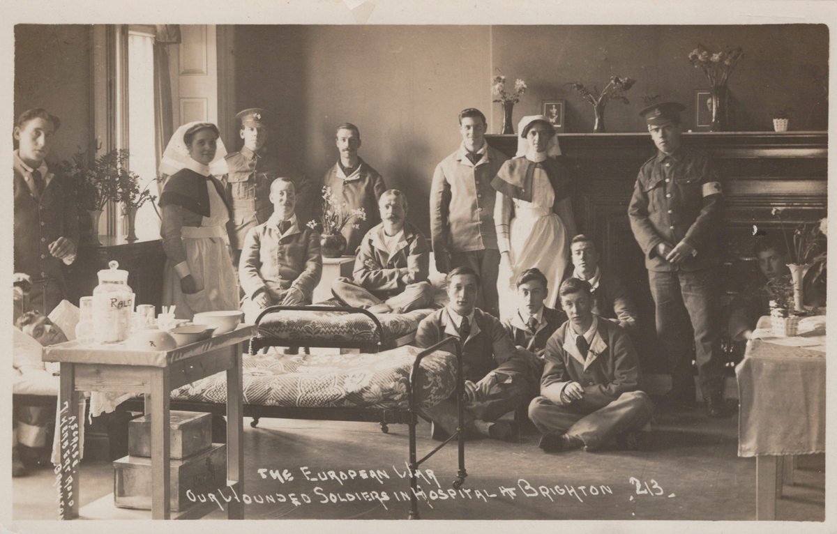 A collection of 17 postcards of Brighton, all relating to wounded soldiers during the First World - Image 17 of 17