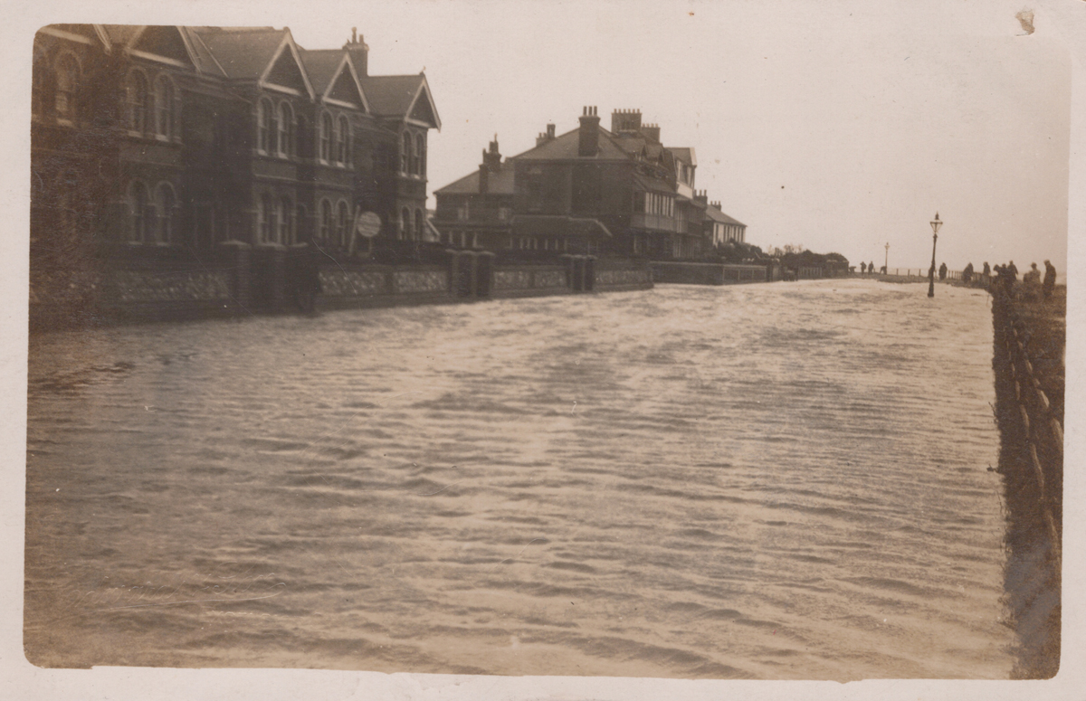 A collection of 22 postcards of disasters and extreme weather in Worthing, West Sussex, including - Image 14 of 28