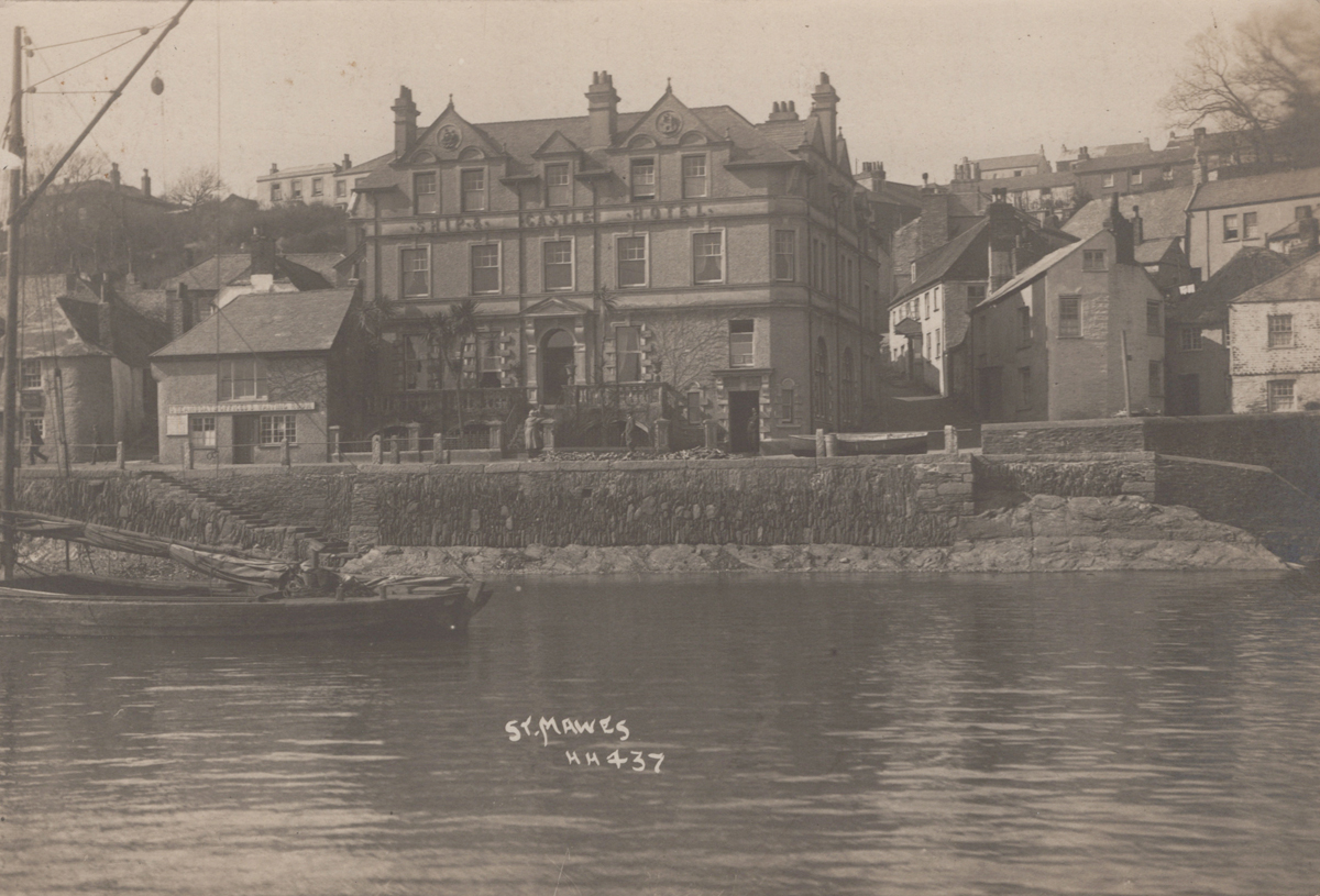 A collection of approximately 51 postcards of Cornwall, including photographic postcards titled ' - Image 4 of 8