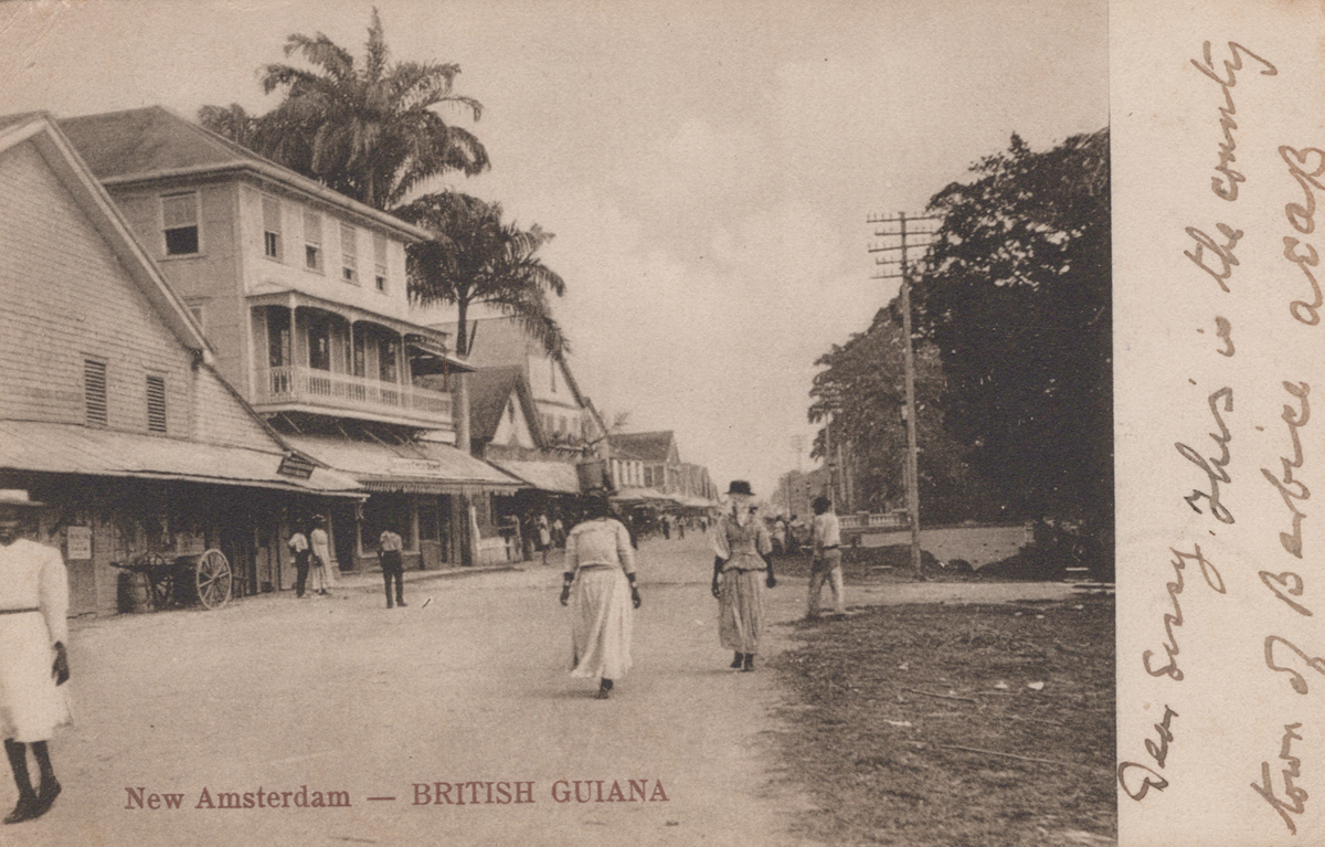 A collection of approximately 134 postcards of America, Canada and the West Indies, some collected - Image 14 of 14