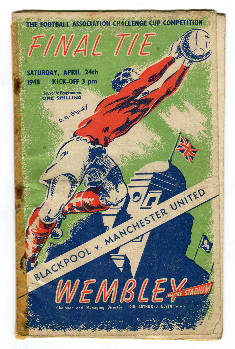 FOOTBALL PROGRAMMES. A collection of football programmes, the majority relating to London teams, - Image 4 of 6